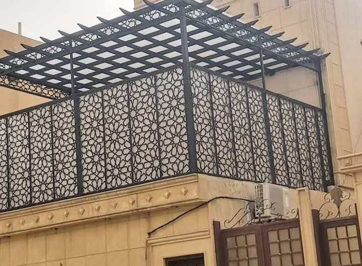 مظلات حدائق