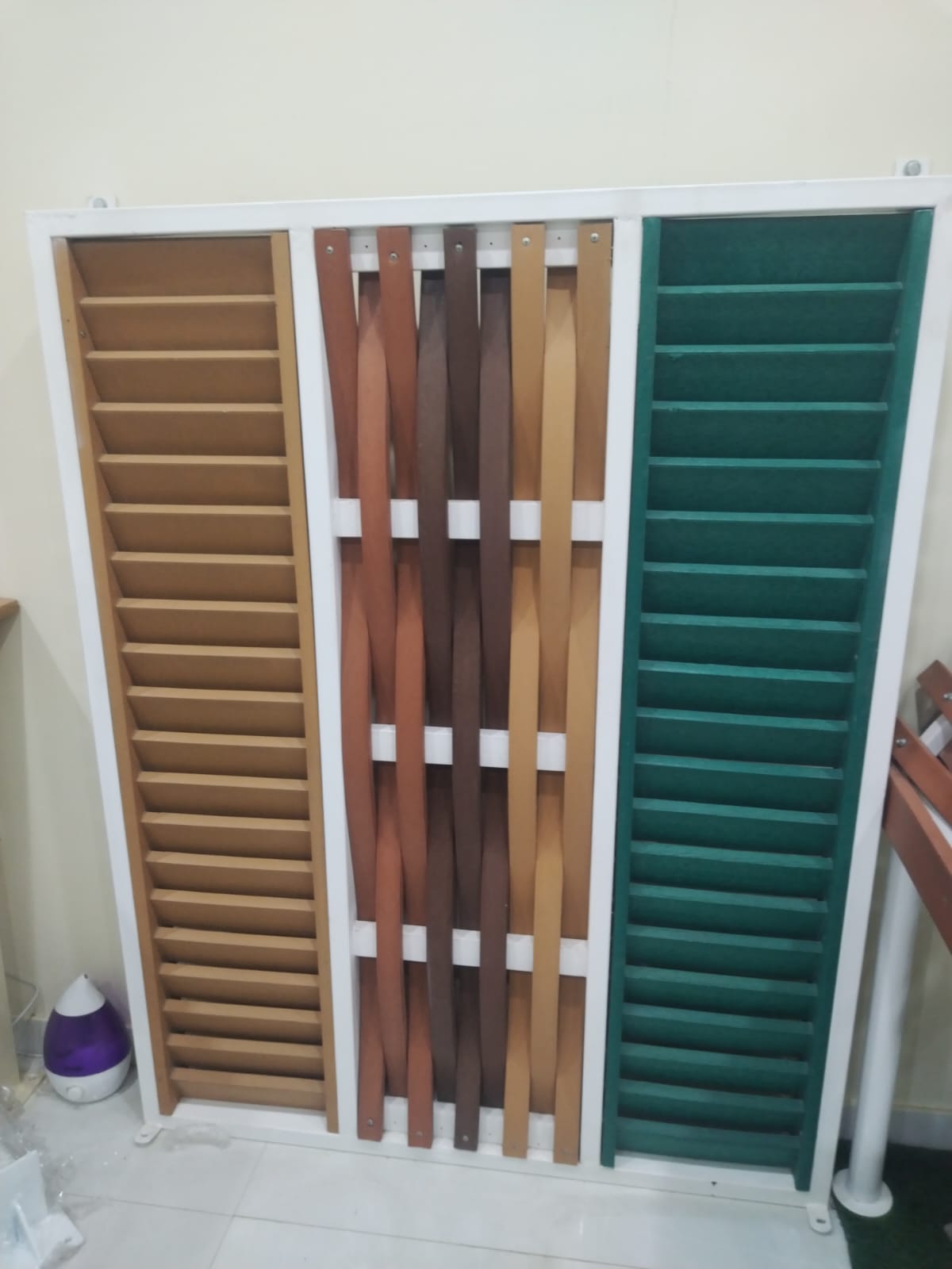 ساتر شرائح خشبي | تفصيل السواتر الشينكو والشرائح وتسوير الاراضي خشب