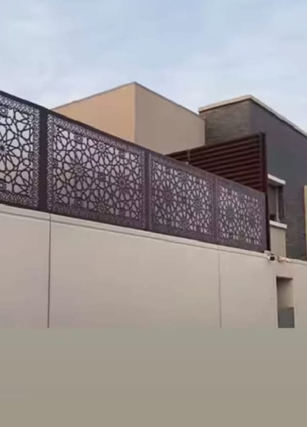 سواتر ومظلات | تفصيل السواتر الشينكو والشرائح وتسوير الاراضي خشب